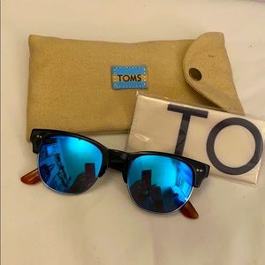 TOMS SUNGLASSES - Lobamba